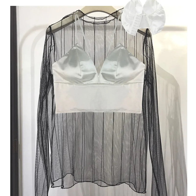 Satin Crop Top mit Polsterung & Spaghettiträgern